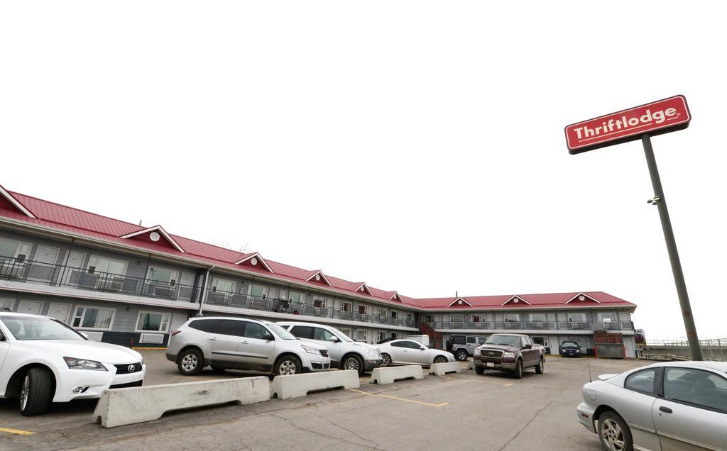 Thriftlodge Saskatoon Exteriör bild
